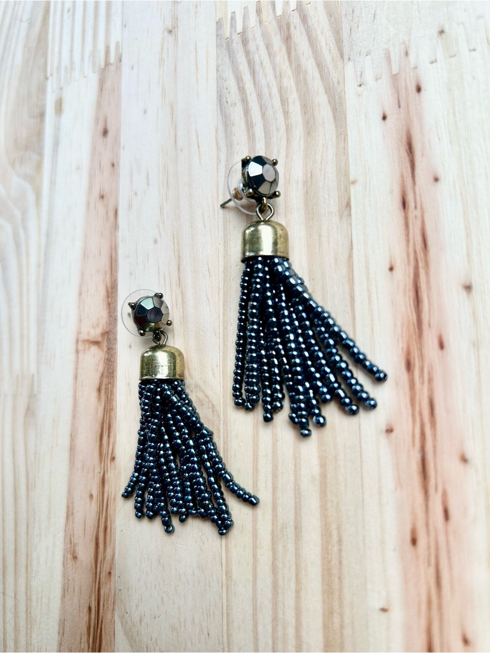 NWOT J. Crew Slate Gray Beaded Tassel Drop Earrings -Whimsigoth Dangle Earrings